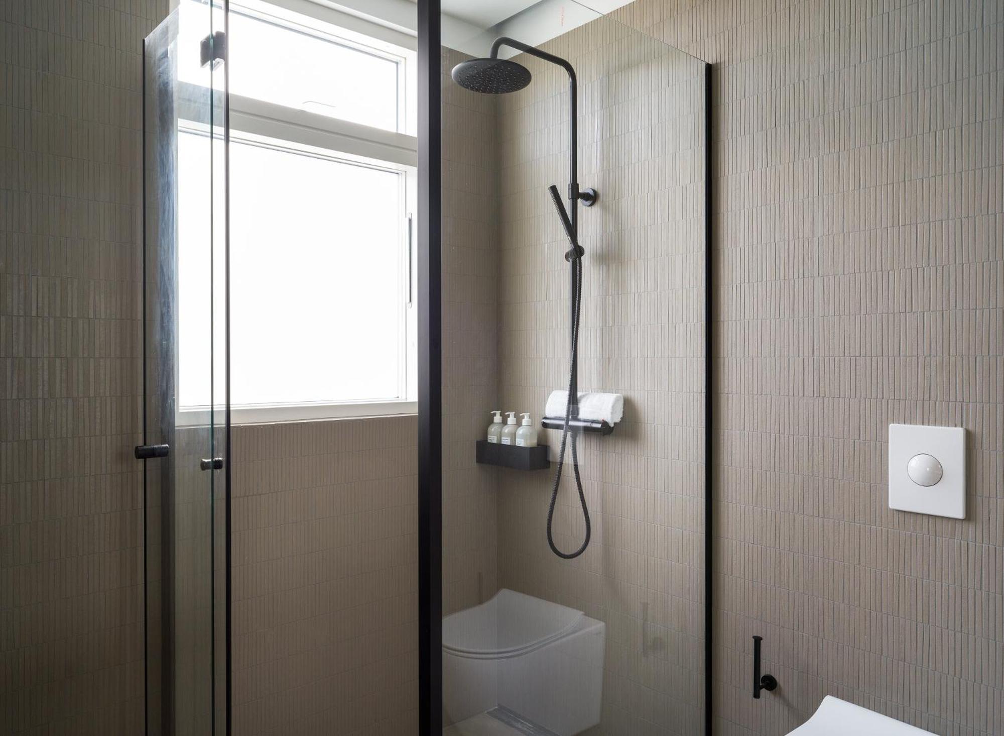 Hotel Lotus Reykjavik Bagian luar foto