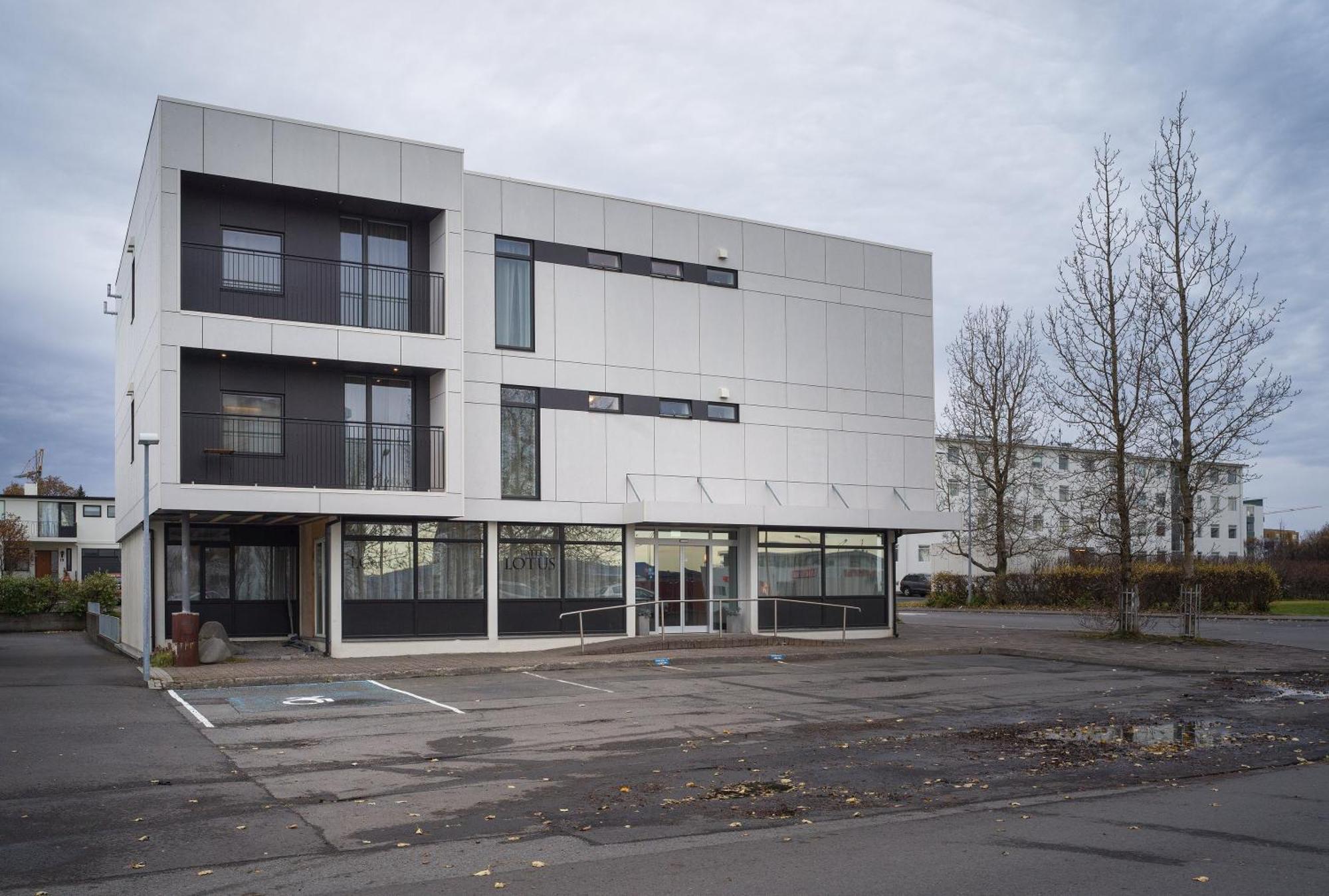 Hotel Lotus Reykjavik Bagian luar foto